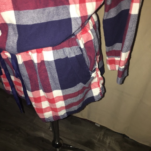 Aerie flannel Romper - Picture 4 of 8